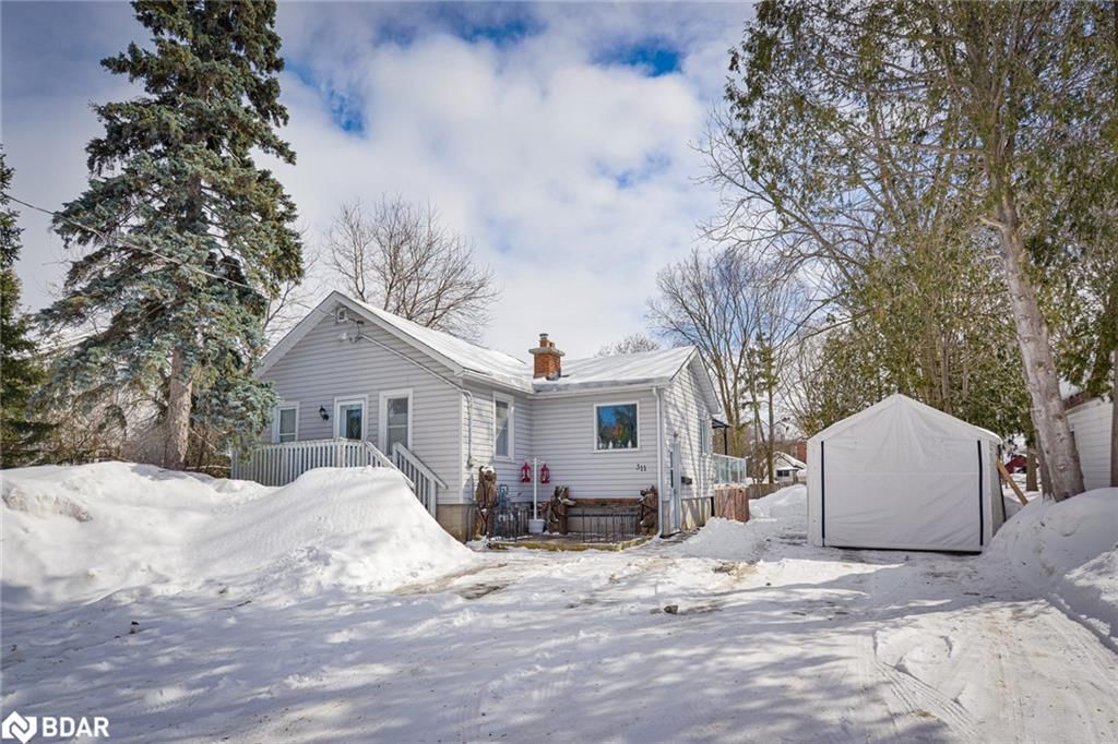 Single Family Residence for sale at 311 John Street, Orillia, West Ward, L3V 3J3 - MLS: 40710770