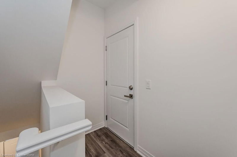 Room1