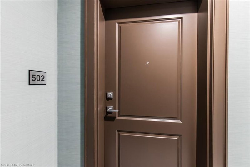 Room2
