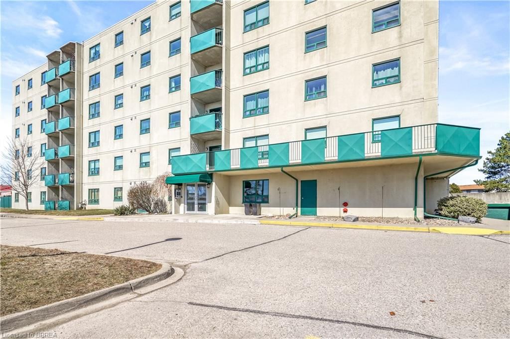 Condo/Apt Unit for sale at 301-421 Fairview Drive, Brantford, Brier Park, N3R 7M3 - MLS: 40711018
