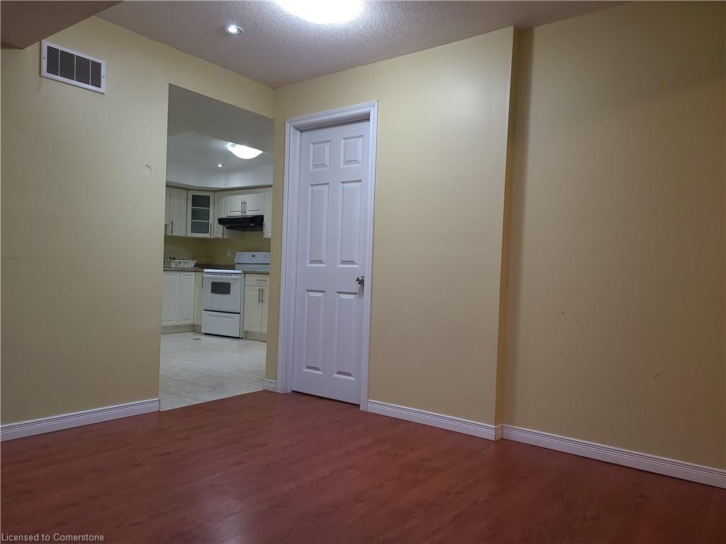 Single Family Residence leased at Basement-12 Peer Drive, Guelph, Kortright Hills, N1C 1G9 - MLS: 40711061