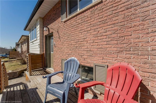 60 Wheatfield Crescent
