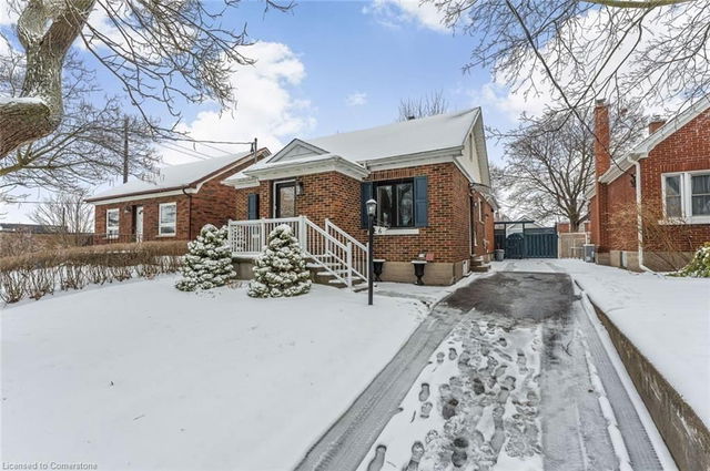 6 Dunham Avenue
