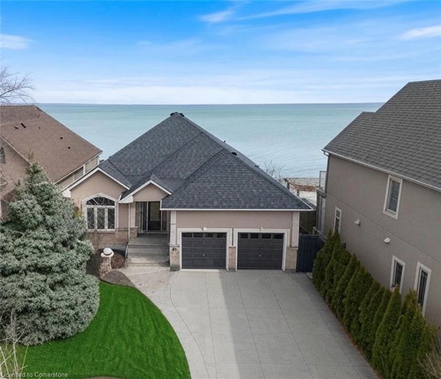 66 Seabreeze Crescent