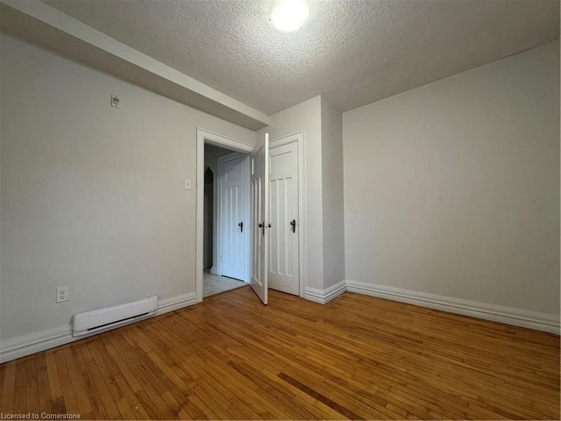 Room1