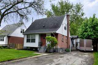 90 Howe Avenue