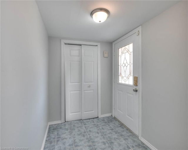 121 Ripplewood Crescent