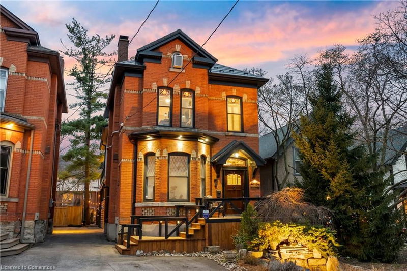 7 Homewood Avenue, Hamilton, Ontario