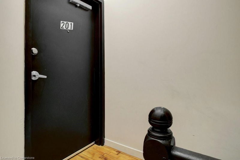 Room1