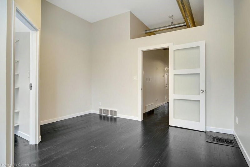 Room2
