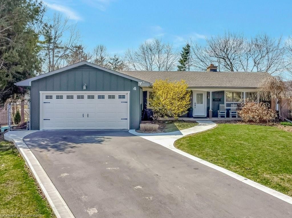 Single Family Residence sold at 4 Pinecrest Avenue, Cambridge, Churchill Park/Moffatt Creek, N1R 2Y8 - MLS: 40712084
