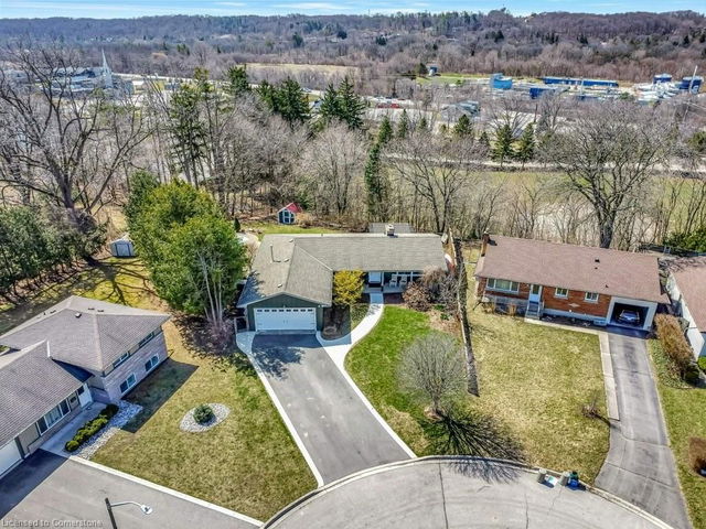 4 Pinecrest Avenue