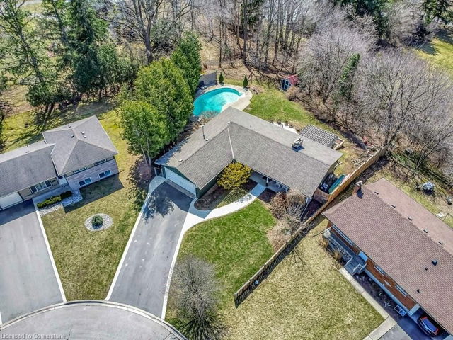 4 Pinecrest Avenue