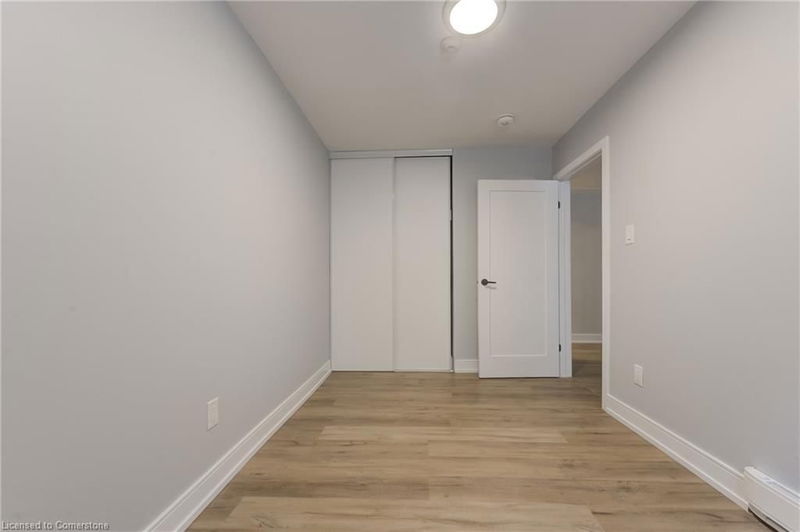Room2