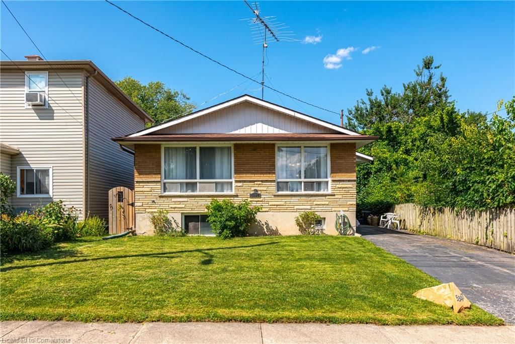 Single Family Residence for sale at 5347 Elm Street, Niagara Falls, Cherrywood, L2E 2V5 - MLS: 40712375