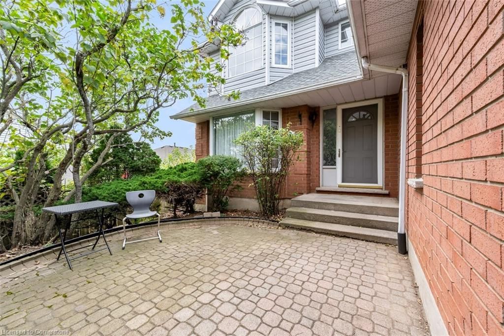 Single Family Residence leased at 600 Upper Horning Road, Hamilton, Gurnett, L9C 7P9 - MLS: 40712392