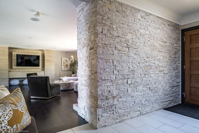 822 Danforth Place