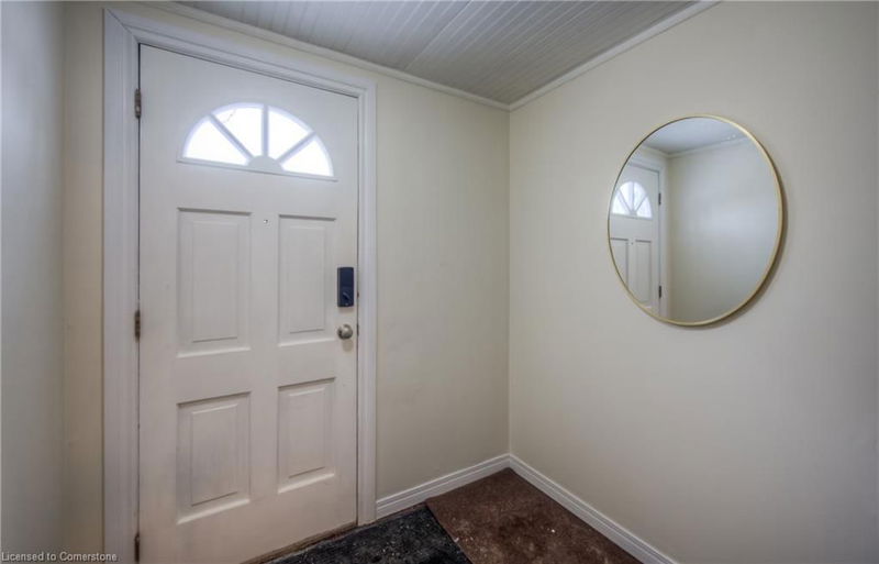 Room2