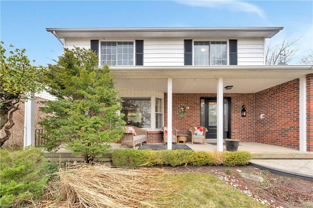 16 Combermere Crescent
