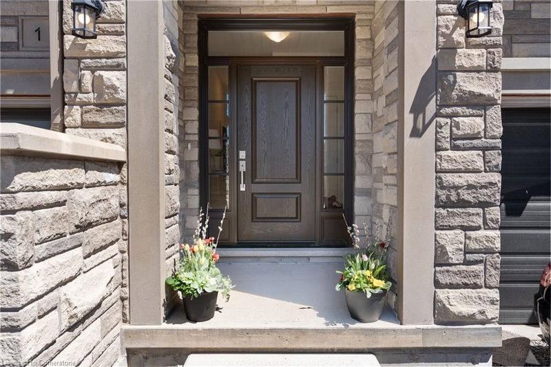 12 - 675 Victoria Road N