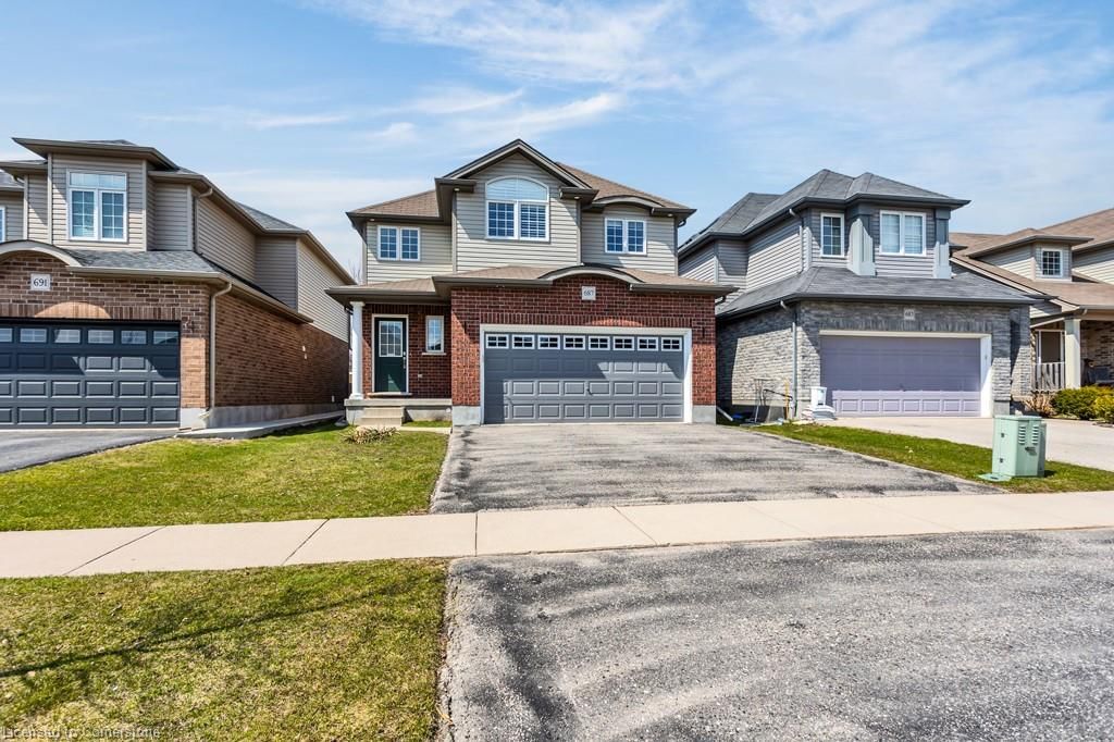 Single Family Residence for sale at 687 Frontenac Crescent, Woodstock, South, N4V 0B2 - MLS: 40714034