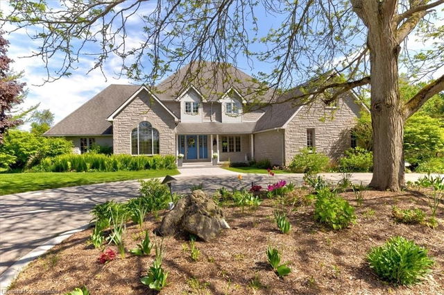 2 Hickory Hollow