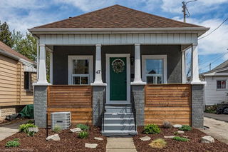 47 Mayflower Avenue