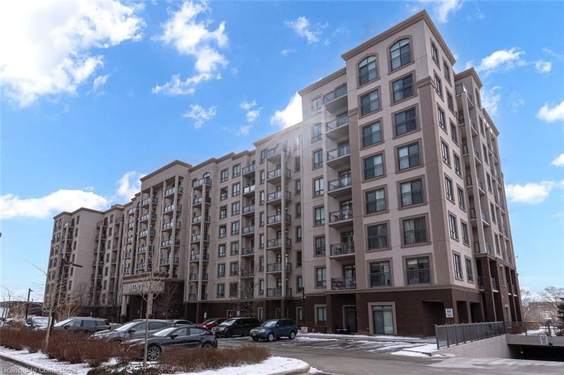2490 Old Bronte Road #302, Oakville, Ontario