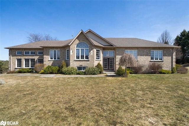 32 Mountainview Road