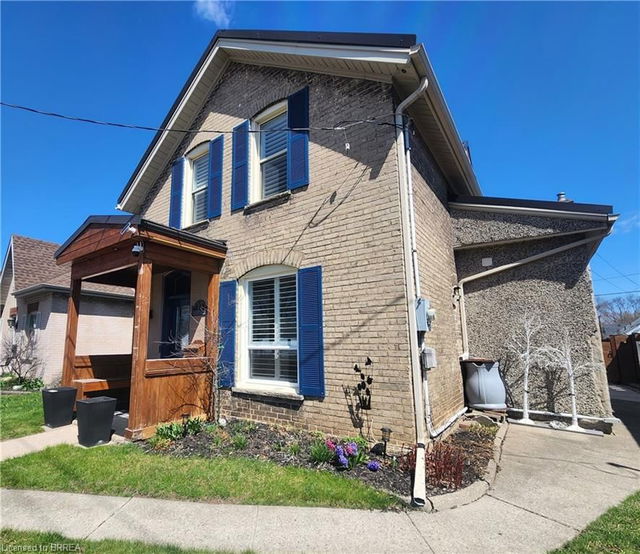 12 Grandview Street