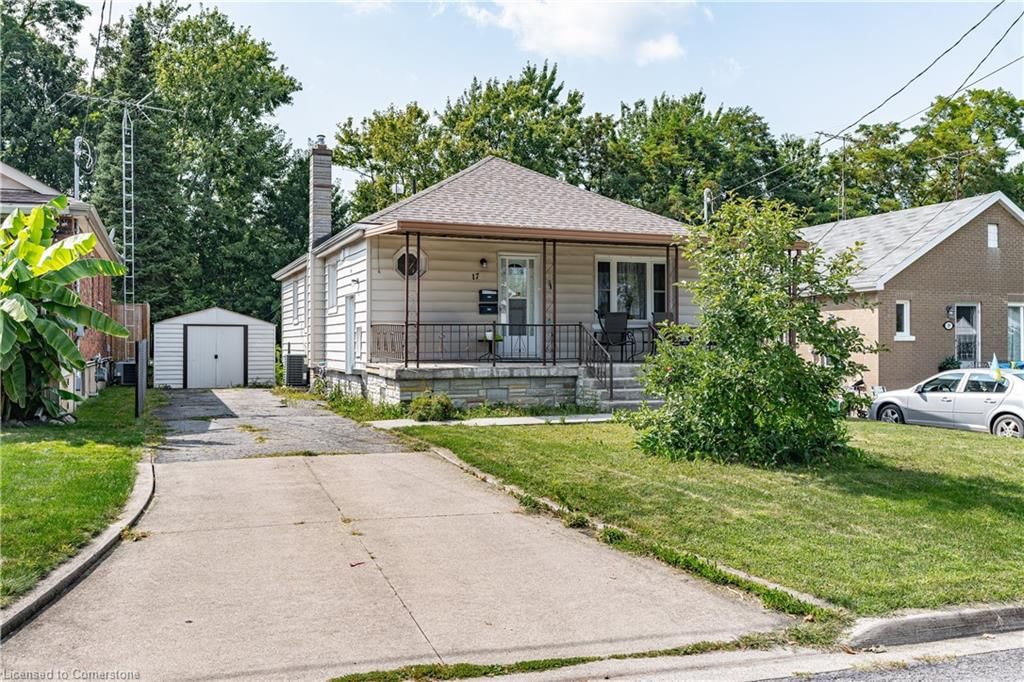 Single Family Residence for sale at 17 Prestwick Avenue, St. Catharines, Oakdale, L2P 2E5 - MLS: 40714722