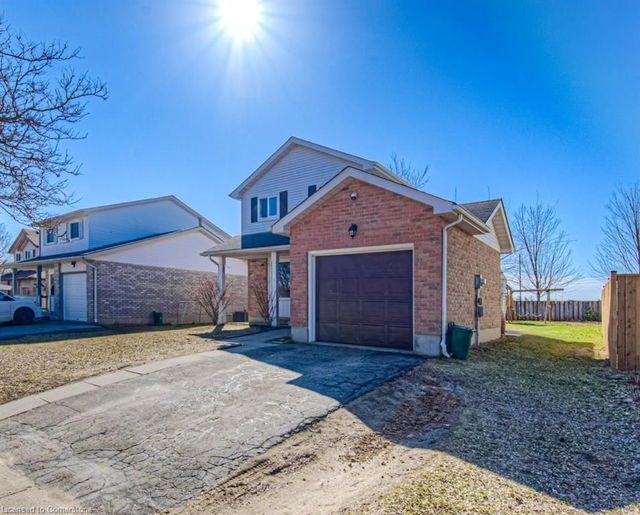 11 Rushbrook Drive