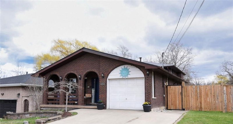 47 Mount Albion Road, Hamilton, Ontario