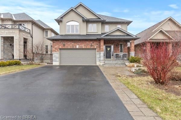 Single Family Residence sold at 16 Abbington Drive, Hamilton, Gilbert, L9C 0C7 - MLS: 40715131
