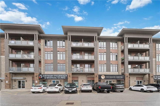 208 - 520 North Service Road