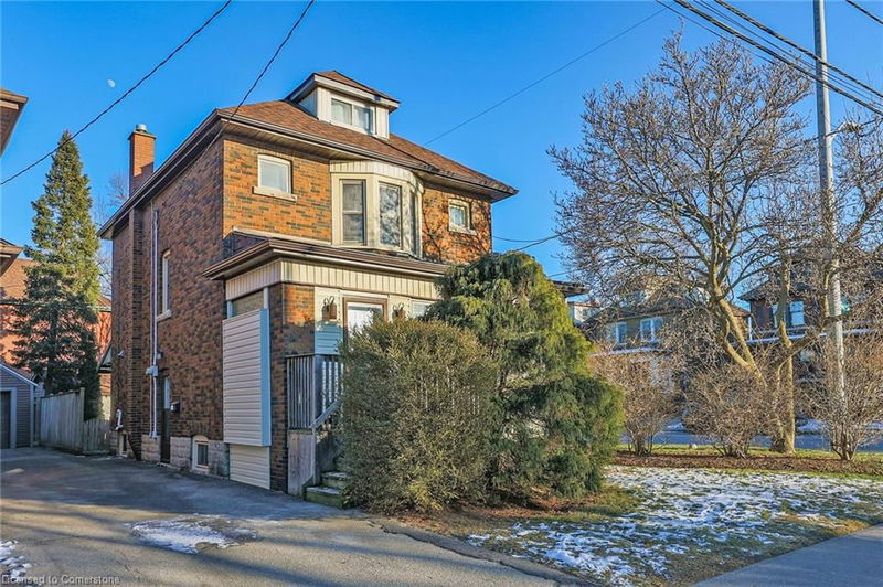 21 Paisley Avenue S, Hamilton, Ontario