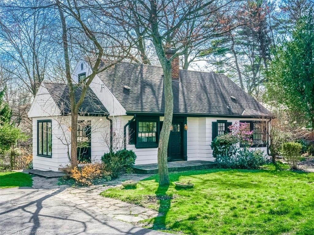 Single Family Residence for sale at 804 Shadeland Avenue, Burlington, Aldershot South, L7T 2M1 - MLS: 40715437