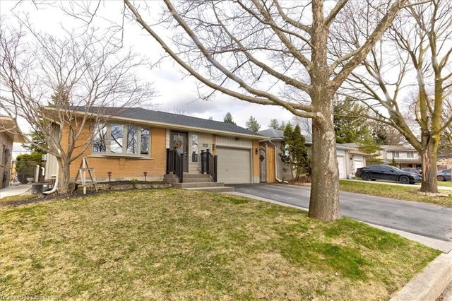 353 Lee Circle