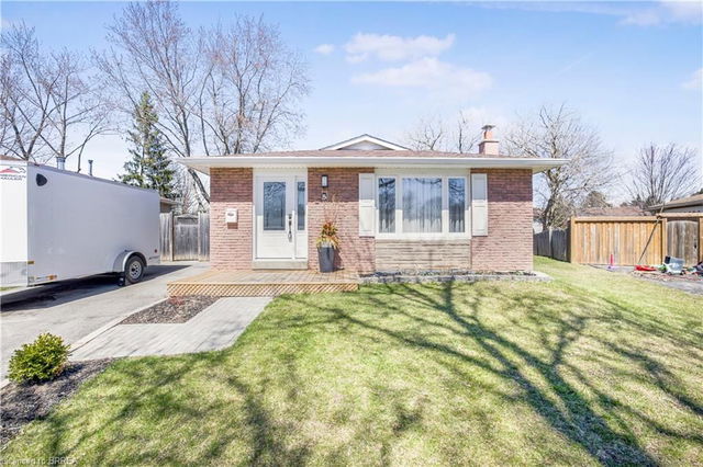 5 Thistledown Drive