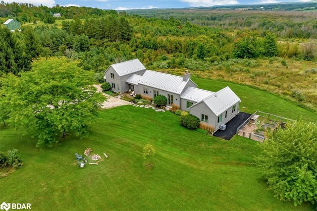 195851 Grey Road 7 Road