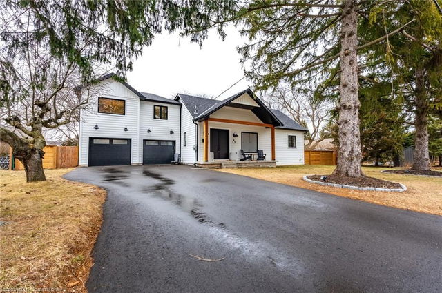 6 Tunbridge Crescent
