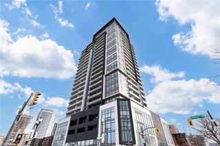 1701 - 15 Queen Street