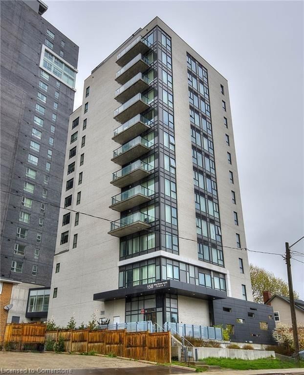 1003 - 160 King Street