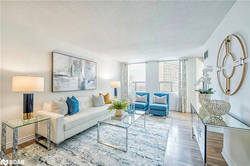 3650 Kaneff Crescent #908, Mississauga, Ontario