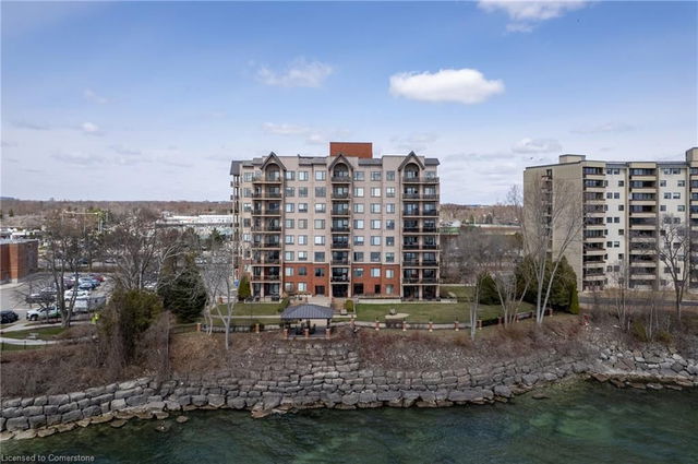 204 - 5340 Lakeshore Road