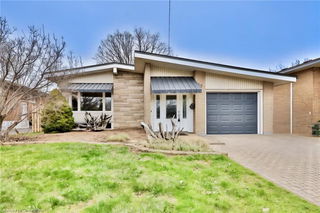 59 Purdy Crescent