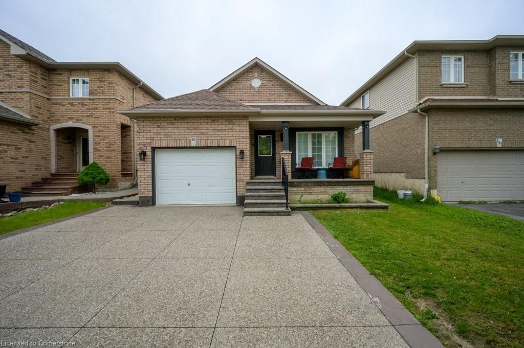 Single Family Residence sold at 399 Old Mud Street, Stoney Creek, Heritage Green, L8J 4A1 - MLS: 40716207