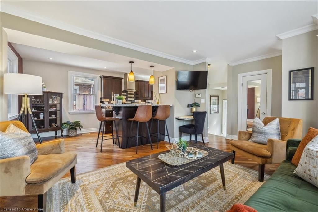Single Family Residence sold at 1 Alpine Avenue, Hamilton, Concession, L9A 1A4 - MLS: 40716276