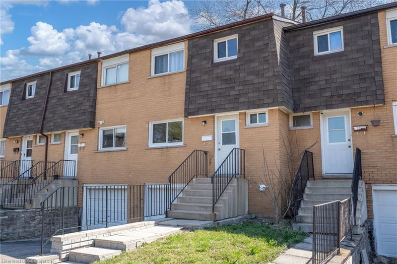 20 Anna Capri Drive #14, Hamilton, Ontario