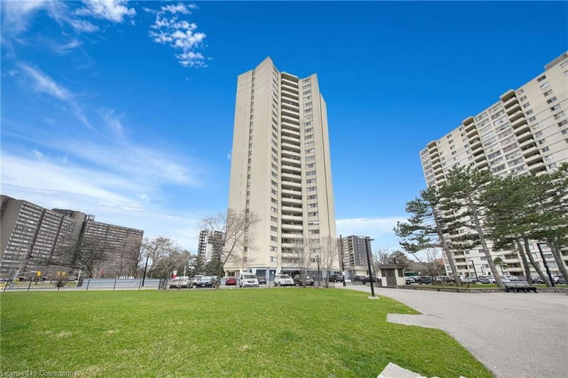330 Dixon Road #905, Toronto, Ontario